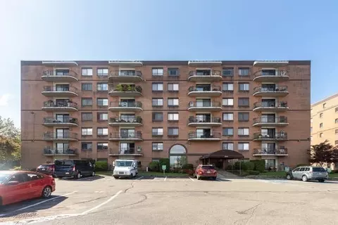 200 Locust St #3-407, Lynn, MA 01904