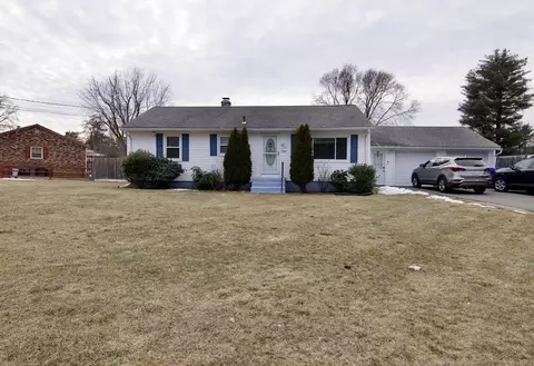 Exterior - 284 Hermitage Dr, Springfield, MA 01129 photo 7 of 7