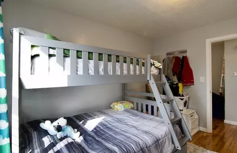 Bedroom - 284 Hermitage Dr, Springfield, MA 01129 photo 12 of 12