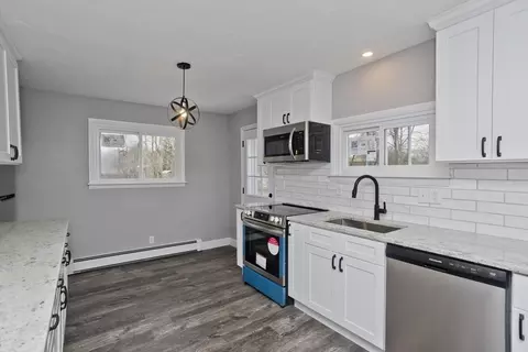 57 Manchonis Rd, Wilbraham, MA 01095 photo 9