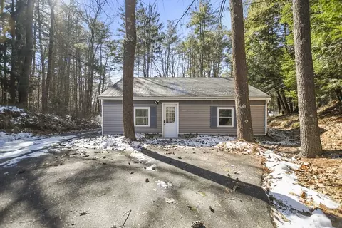800 Patriots Rd, Templeton, MA 01468