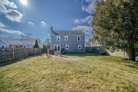 Exterior - 82 Tower Ave, Marshfield, MA 02050 photo 3 of 5