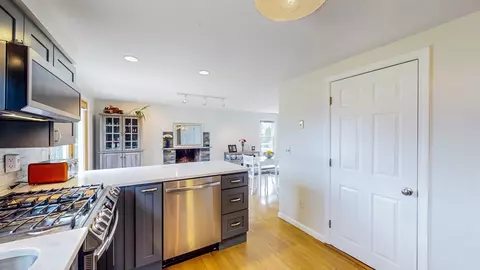 Kitchen - 82 Tower Ave, Marshfield, MA 02050 photo 3 of 4