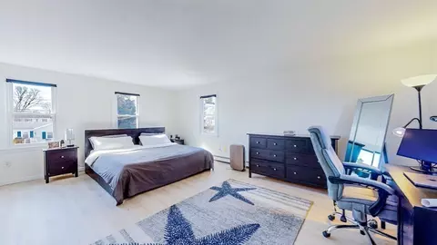Bedroom - 82 Tower Ave, Marshfield, MA 02050 photo 5 of 8