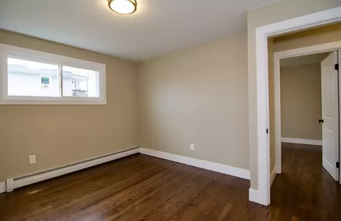 75 Thomas St, Chicopee, MA 01013 photo 29