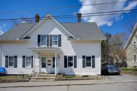 10 Oak #10, Whitinsville, MA 01588