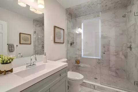 1774 Beacon St #4, Brookline, MA 02445 photo 12