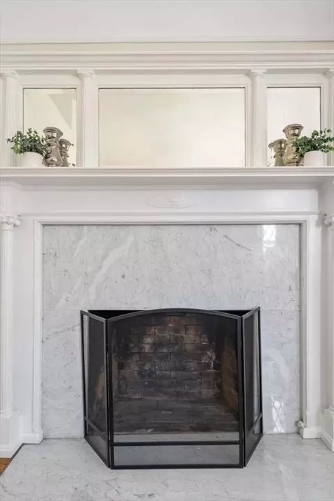 1774 Beacon St #4, Brookline, MA 02445 photo 4