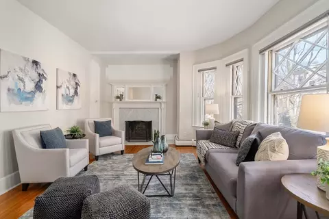 1774 Beacon St #4, Brookline, MA 02445 photo 2