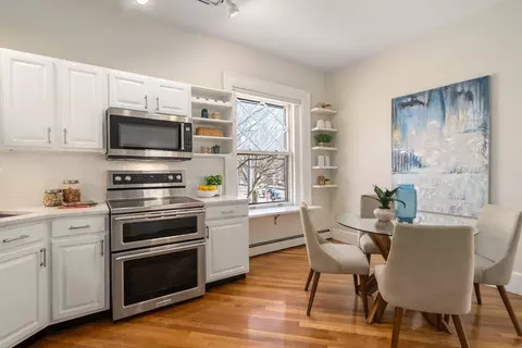 1774 Beacon St #4, Brookline, MA 02445 photo 5