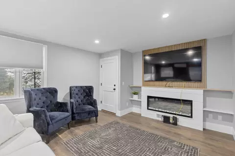 306 Plantation St, Worcester, MA 01604