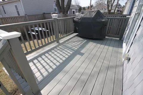 Exterior - 4 G St, Hull, MA 02045 photo 9 of 9