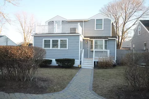 Exterior - 4 G St, Hull, MA 02045 photo 2 of 9
