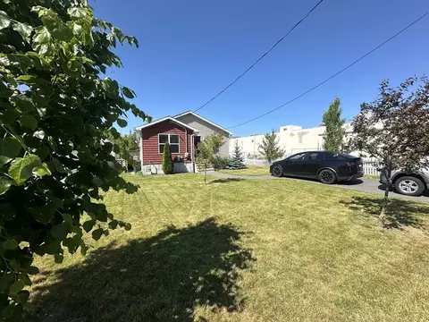 Exterior - 344 Newton St, Fall River, MA 02721 photo 2 of 4