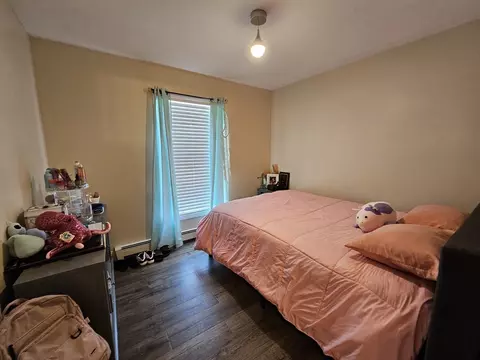 Bedroom - 344 Newton St, Fall River, MA 02721 photo 2 of 5