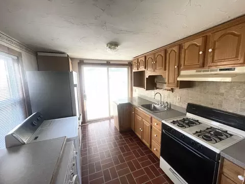 Kitchen - 20 Postscript Ln, Scituate, MA 02066 photo 1 of 1