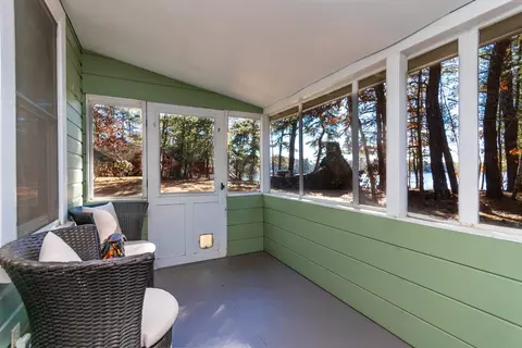 35 Blackmore Pond Cir, Wareham, MA 02576 photo 3