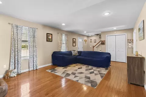 Living - 89 Grinnell, Fall River, MA 02721 photo 1 of 4