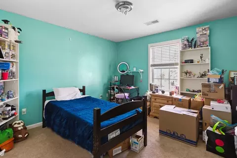 Bedroom - 89 Grinnell, Fall River, MA 02721 photo 5 of 5