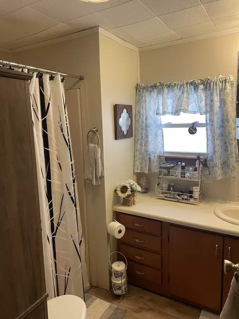 22 Second St, Sturbridge, MA 01566 photo 4