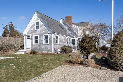 Exterior - 156 Commerce Rd, Barnstable, MA 02630 photo 2 of 9