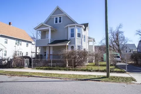 Exterior - 25 Hall St, Springfield, MA 01108 photo 4 of 7