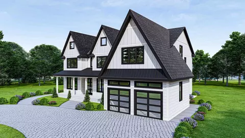 Exterior - 246 Forest St, Needham, MA 02492 photo 3 of 8