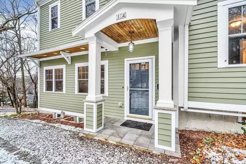 Exterior - 14 Morningside Rd, Needham, MA 02492 photo 4 of 4