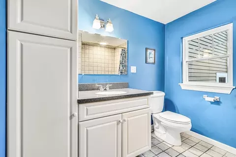 Bath - 14 Morningside Rd, Needham, MA 02492 photo 2 of 5