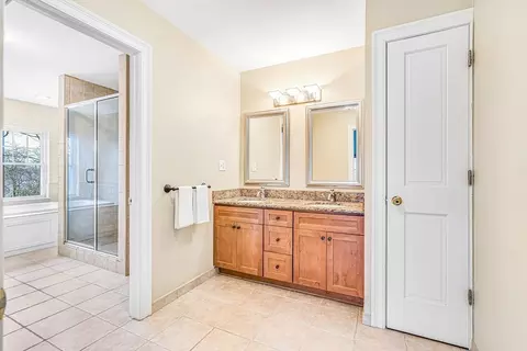 Bath - 14 Morningside Rd, Needham, MA 02492 photo 4 of 5
