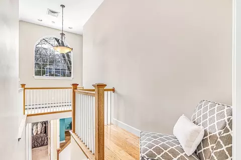 Entry Way - 14 Morningside Rd, Needham, MA 02492 photo 3 of 4
