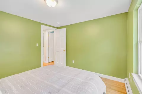 Bedroom - 14 Morningside Rd, Needham, MA 02492 photo 6 of 11