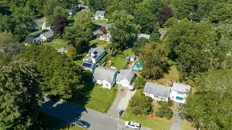 View/Area - 58 Brewster St, Springfield, MA 01119 photo 2 of 5