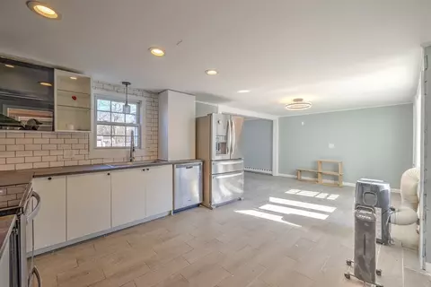 Other - 58 Brewster St, Springfield, MA 01119 photo 1 of 15