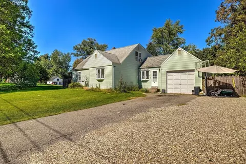 Exterior - 58 Brewster St, Springfield, MA 01119 photo 3 of 11