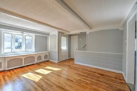 Bedroom - 58 Brewster St, Springfield, MA 01119 photo 2 of 2