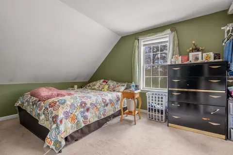 Bedroom - 39 Swifts Bch, Wareham, MA 02571 photo 1 of 4