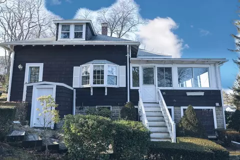Exterior - 25 Pine St, Danvers, MA 01923 photo 3 of 6