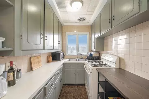 Kitchen - 697 Broadway, Fall River, MA 02724 photo 2 of 2