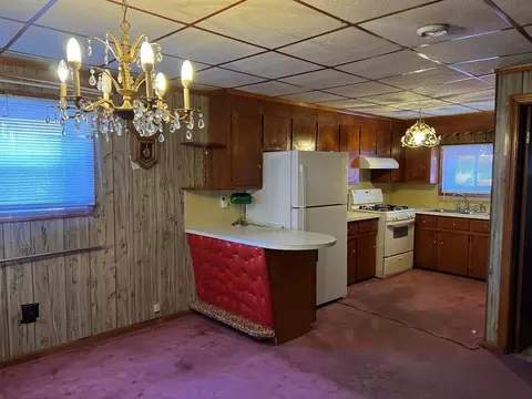1008-1012 Stafford Rd, Fall River, MA 02721 photo 9