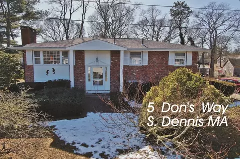 5 Dons Way, Dennis, MA 02660