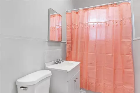 Bath - 225 Mulberry, Fall River, MA 02721 photo 1 of 2