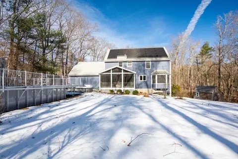 Exterior - 96 Middlesex St, Millis, MA 02054 photo 6 of 8