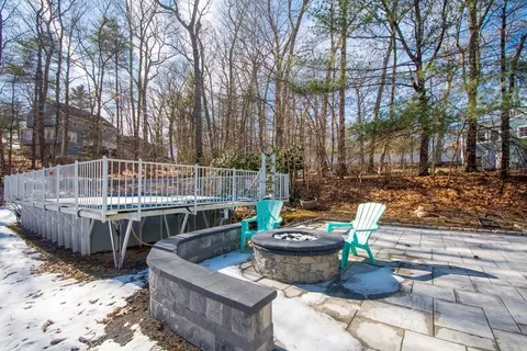 Exterior - 96 Middlesex St, Millis, MA 02054 photo 5 of 8