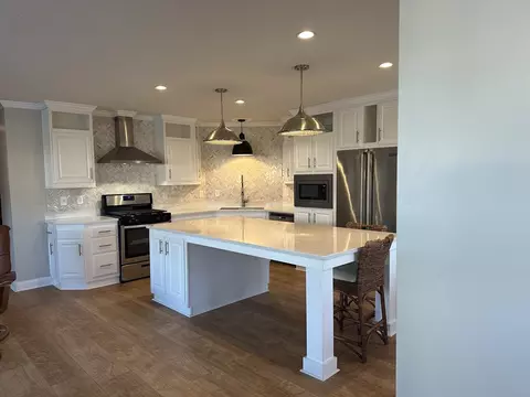 106 Sixteen Twenty Dr, Plymouth, MA 02360