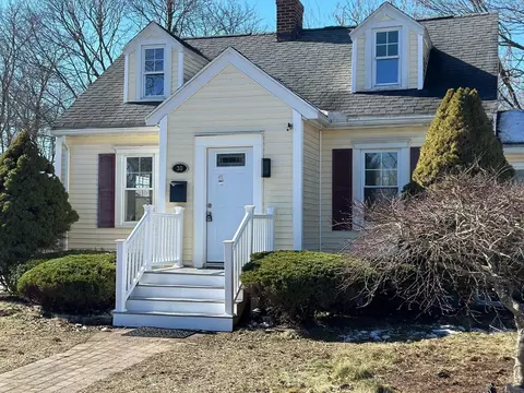 30 Silver, Randolph, MA 02368
