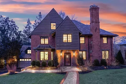 26 Greylock Rd, Newton, MA 02465