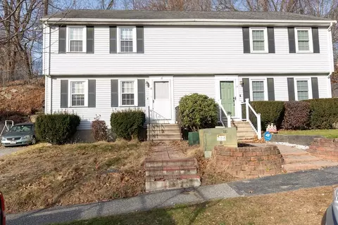 16 Catalpa Cir, Worcester, MA 01603