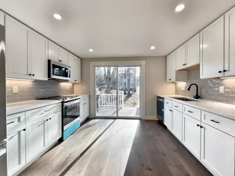 150 Elwell St, Malden, MA 02148