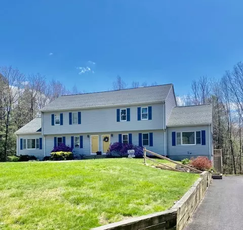 141 E County Rd #141, Rutland, MA 01543